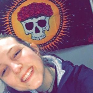 Meet your Posher, Anna